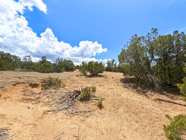14 Camino Ladera, Santa Fe, NM 87506