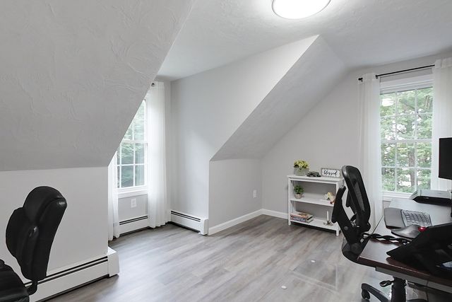 15 Hillside Dr, Townsend, MA 01469