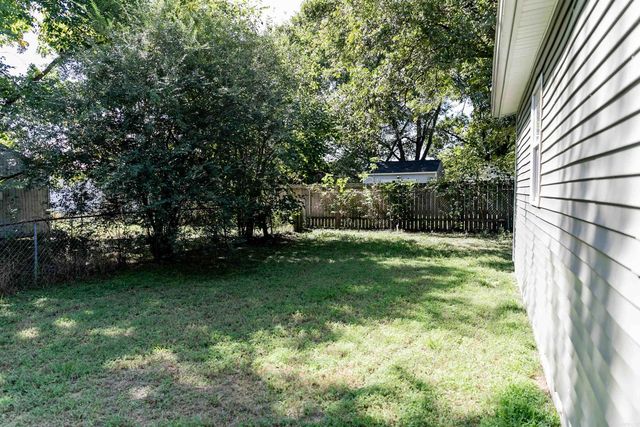 208 N 7th Avenue, Paragould, AR 72450