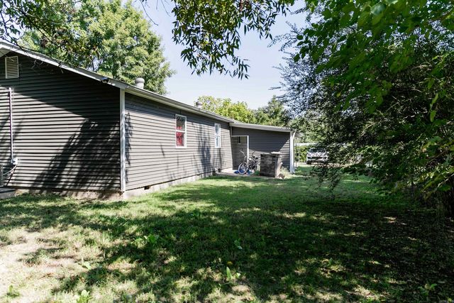 208 N 7th Avenue, Paragould, AR 72450