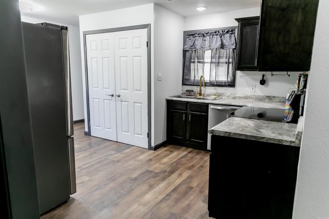 208 N 7th Avenue, Paragould, AR 72450