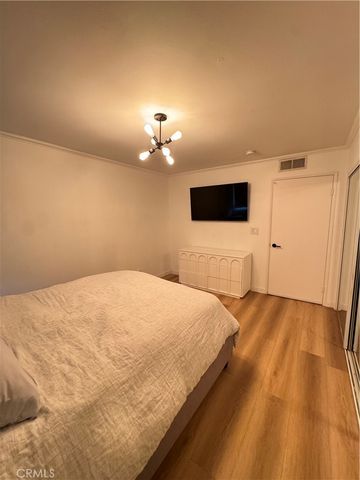 9950 Jordan Avenue 8, Chatsworth, CA 91311