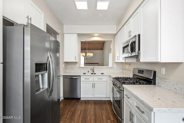 4819 La Rosa Drive, Oak Park, CA 91377