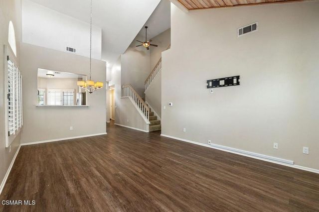 4819 La Rosa Drive, Oak Park, CA 91377