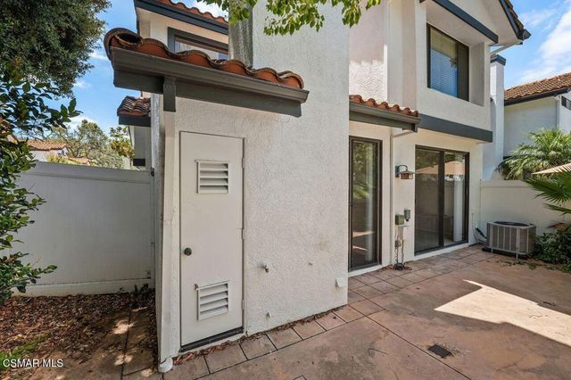 4819 La Rosa Drive, Oak Park, CA 91377