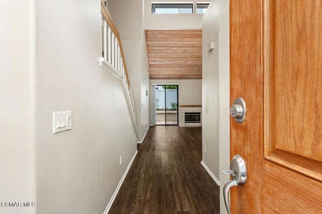 4819 La Rosa Drive, Oak Park, CA 91377