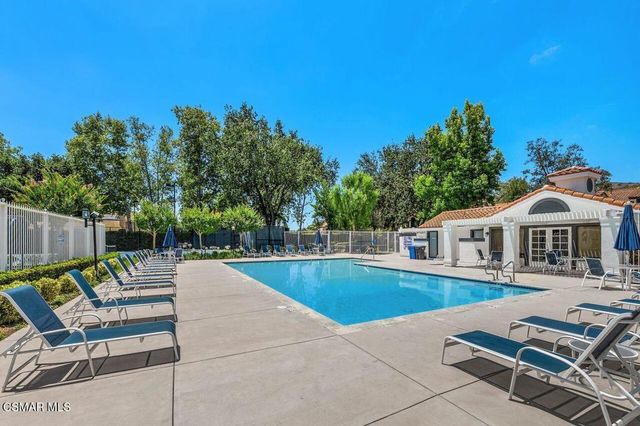 4819 La Rosa Drive, Oak Park, CA 91377