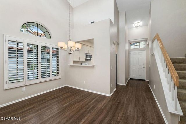 4819 La Rosa Drive, Oak Park, CA 91377