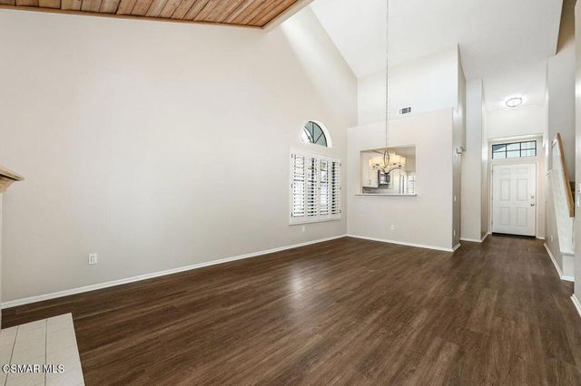 4819 La Rosa Drive, Oak Park, CA 91377