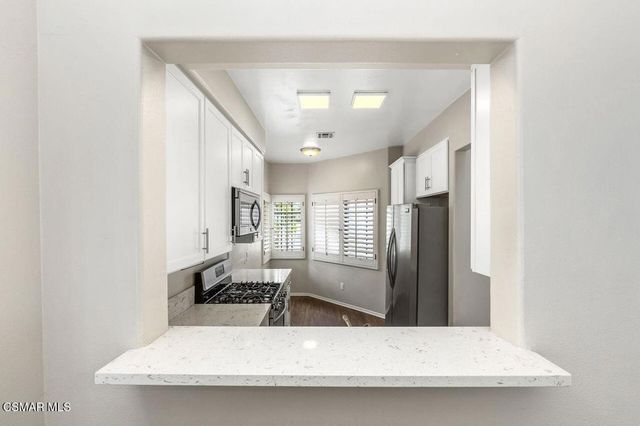 4819 La Rosa Drive, Oak Park, CA 91377