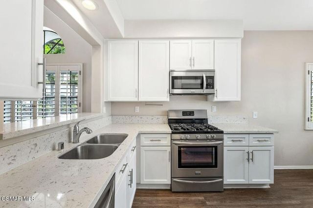 4819 La Rosa Drive, Oak Park, CA 91377