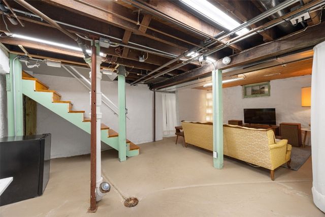 505 Forest Drive, Cedar Rapids, IA 52403