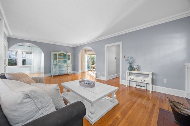 505 Forest Drive, Cedar Rapids, IA 52403