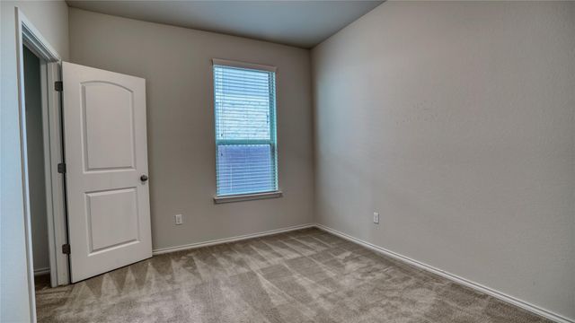 137 Carlina LOOP, Liberty Hill, TX 78642