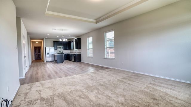 137 Carlina LOOP, Liberty Hill, TX 78642