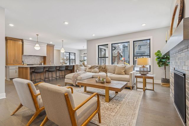 5821 Ashcroft Avenue, Edina, MN 55424