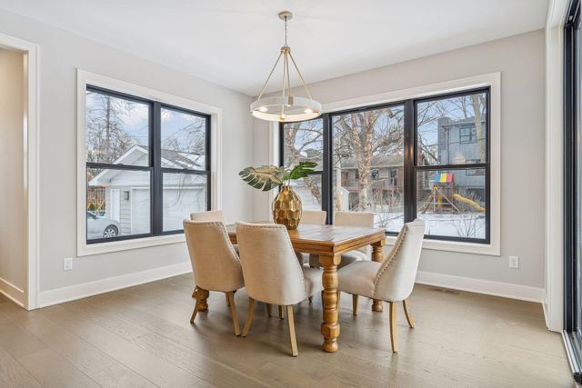 5821 Ashcroft Avenue, Edina, MN 55424