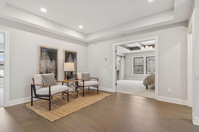 5821 Ashcroft Avenue, Edina, MN 55424