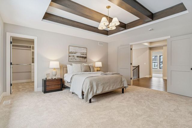 5821 Ashcroft Avenue, Edina, MN 55424