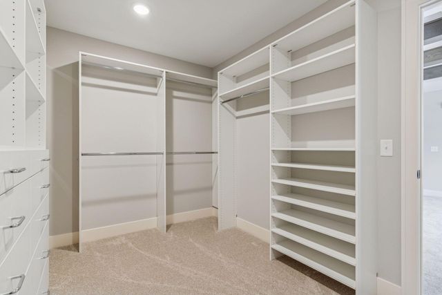 5821 Ashcroft Avenue, Edina, MN 55424