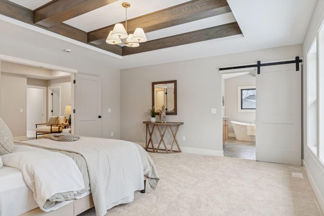 5821 Ashcroft Avenue, Edina, MN 55424