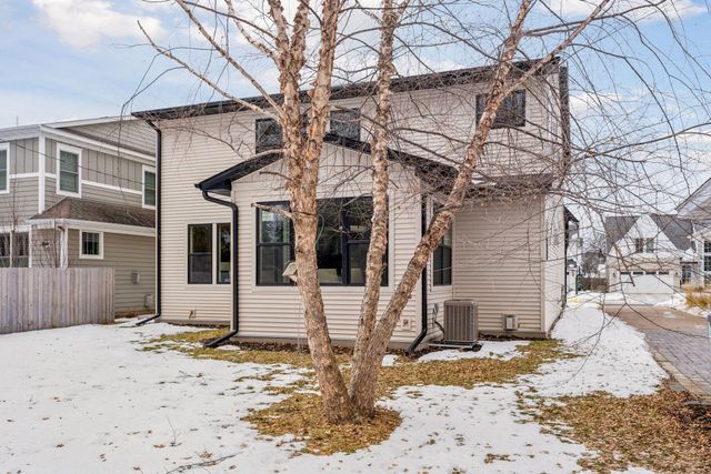 5821 Ashcroft Avenue, Edina, MN 55424