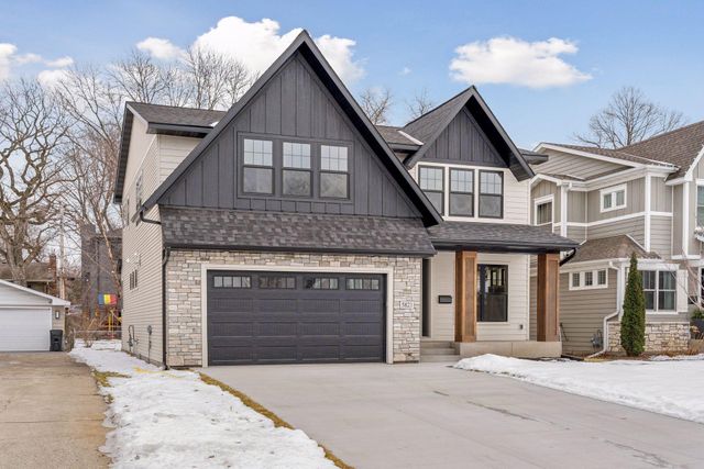 5821 Ashcroft Avenue, Edina, MN 55424