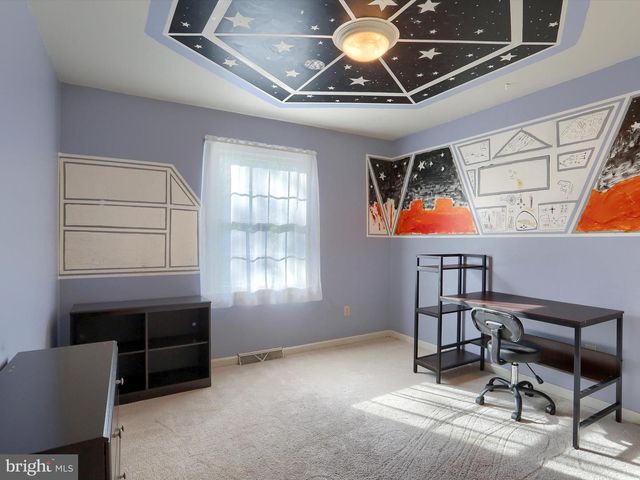 34 DONEGAL DR, Carlisle, PA 17013
