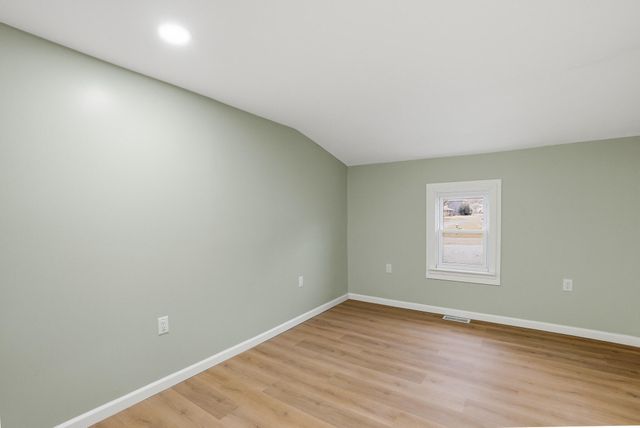 238 N Nichols Street, Lowell, IN 46356