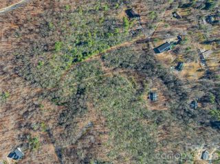 9999 Coy-Evie Lane, Laurel Park, NC 28739