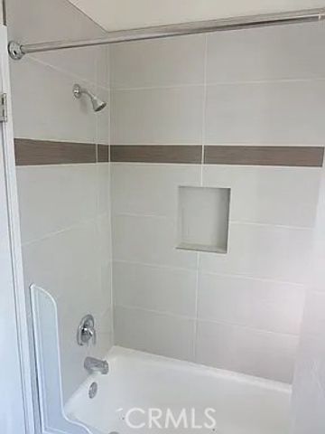 2017 Lovila Lane, Altadena, CA 91001