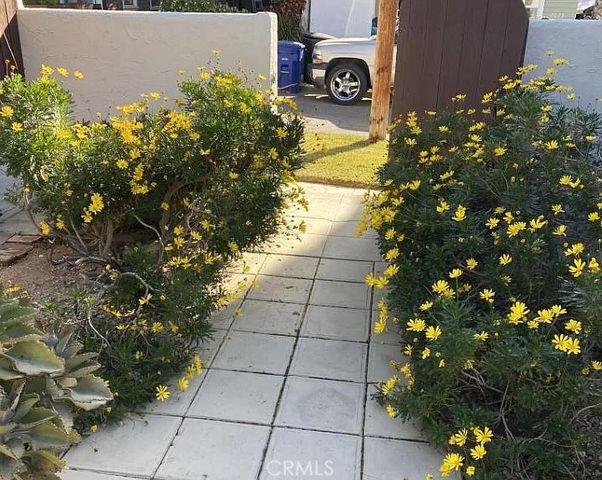 2017 Lovila Lane, Altadena, CA 91001