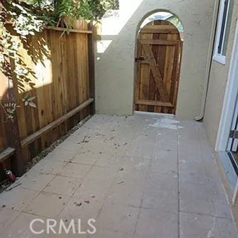 2017 Lovila Lane, Altadena, CA 91001