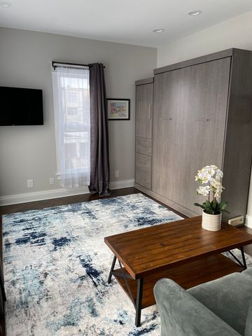 433 Wisconsin Avenue 3, Oak Park, IL 60302