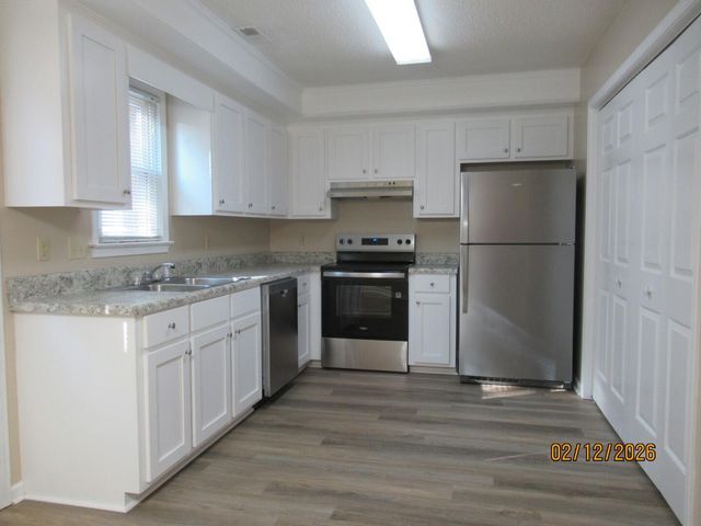 1054 Jessamine Trail, Sumter, SC 29150