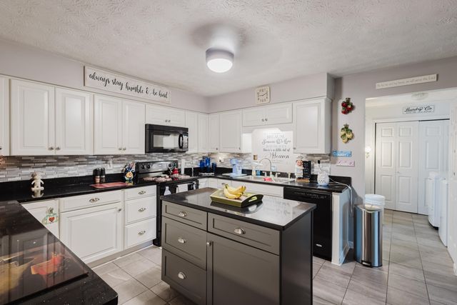 401 Haddix Street, Harrodsburg, KY 40330