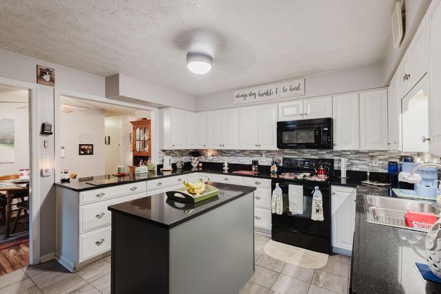 401 Haddix Street, Harrodsburg, KY 40330