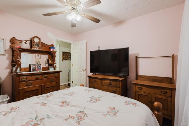 401 Haddix Street, Harrodsburg, KY 40330