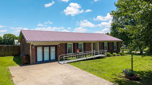 401 Haddix Street, Harrodsburg, KY 40330