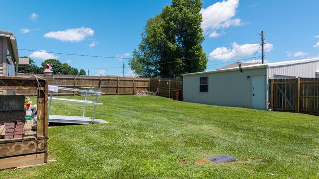 401 Haddix Street, Harrodsburg, KY 40330
