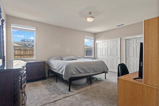 6544 Bowing Ct, Riverbank, CA 95367