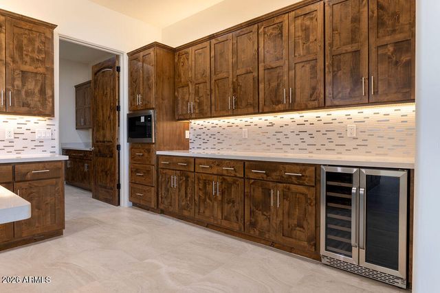 2430 LUPINE Lane, Wickenburg, AZ 85390