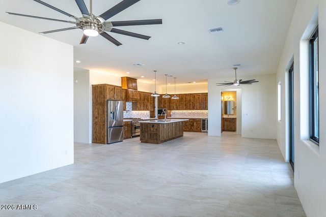 2430 LUPINE Lane, Wickenburg, AZ 85390