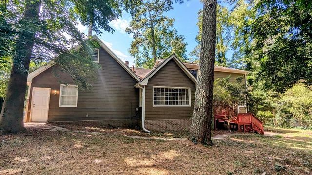 4428 Nantucket Cove, Stone Mountain, GA 30083