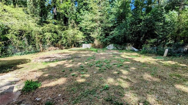 4428 Nantucket Cove, Stone Mountain, GA 30083