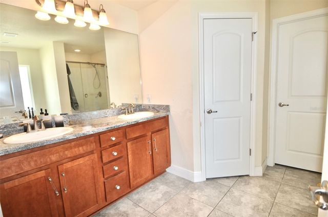 2266 MINERVA ROAD, North Port, FL 34288