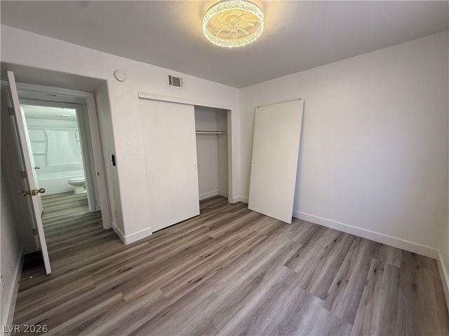 2980 Juniper Hills Boulevard 103, Las Vegas, NV 89142