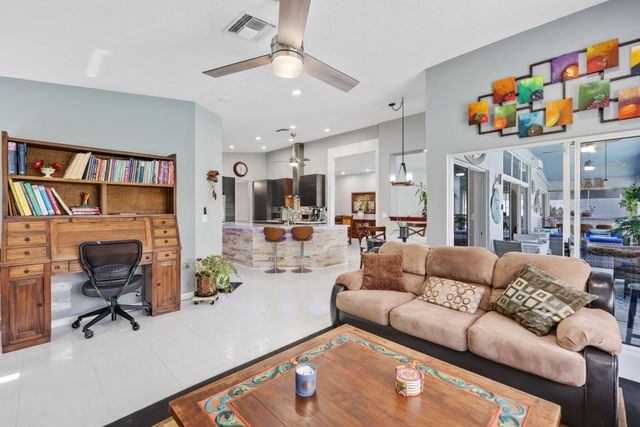 2532 Egret Lake Drive, Greenacres, FL 33413