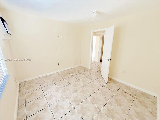236 E 14th St B, Hialeah, FL 33010