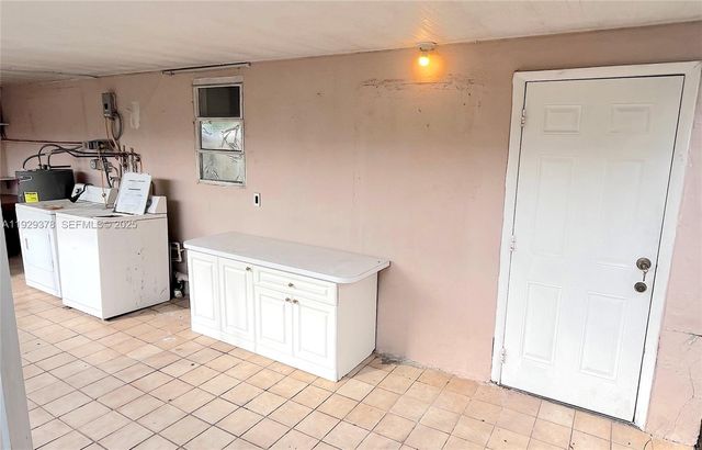 236 E 14th St B, Hialeah, FL 33010